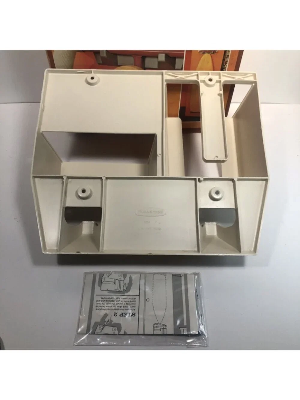 Vintage NIB Rubbermaid Ironing Organizer Open Box Storage Laundry Closet